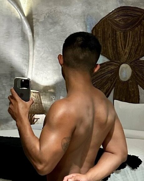 バスルームファックオンリーファンズ ポルノグラフィック ギャラリー