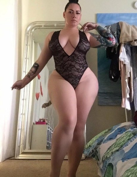 Elke Life 美しいポルノスター ギャラリー