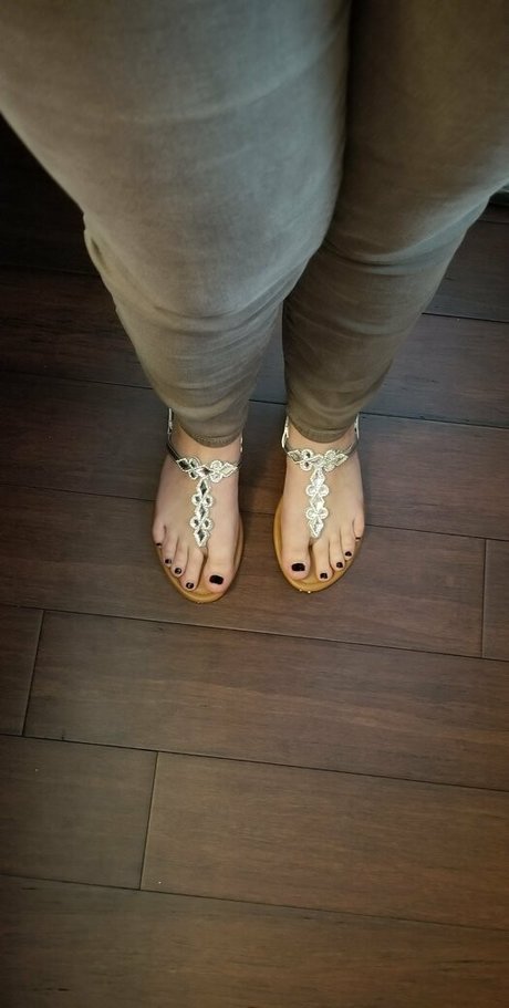 びしょ濡れのオマンコ オンリーファンズ 無料ヌード 写真