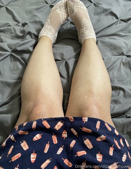 dizzykittenpaws 独占モデル 写真