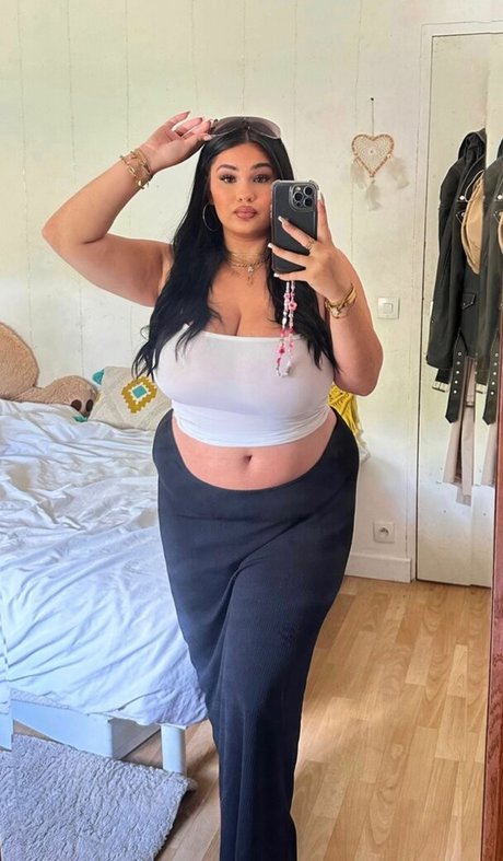 ndn marie 高品質のポルノスター 写真