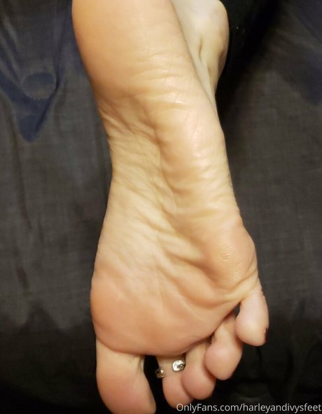 harleyandivysfeet 独占モデル 画像