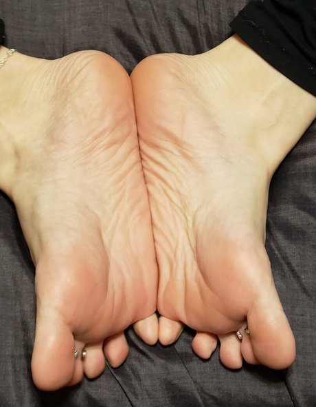 harleyandivysfeet ホットなモデル 画像