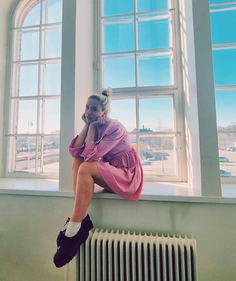 ジンジャーティーンオンリーファンズ xxx 画像