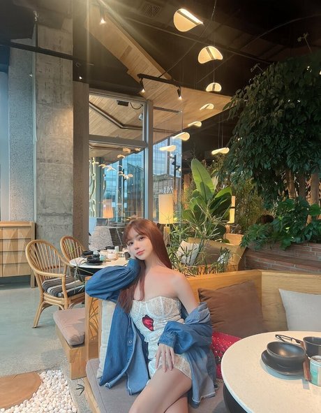 TS Xinxiaoxian_ 美しいスター 画像