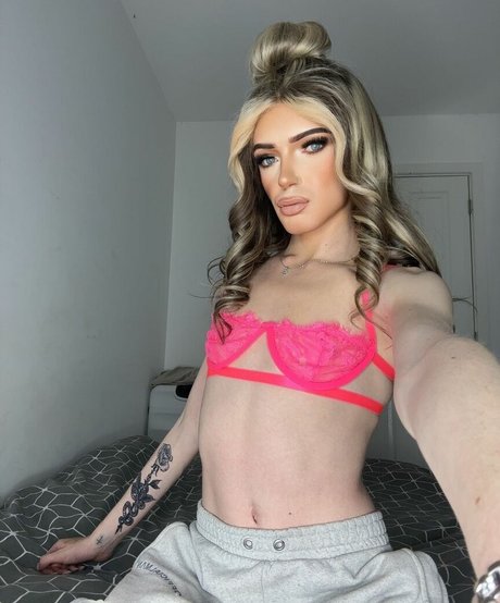 乳首 オンリーファンズ アートxxx 画像