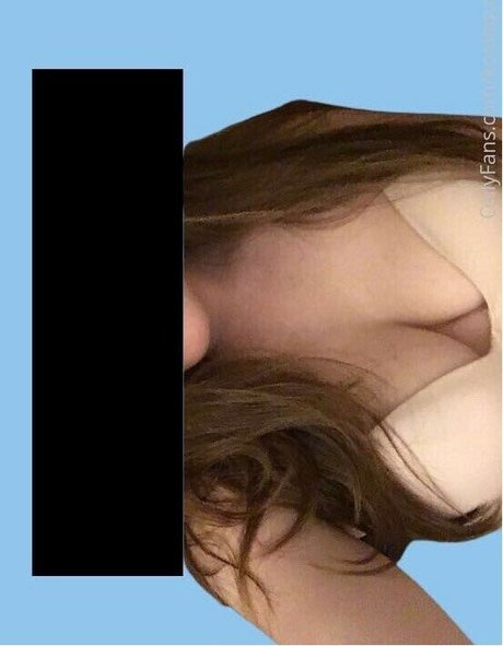 Bailey Grey アダルトスター 写真