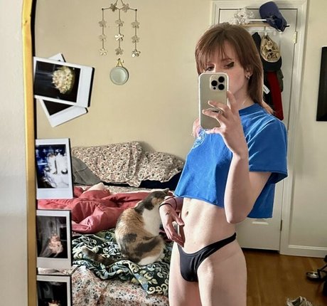 金髪オナニーオンリーファンズ セクシー裸 写真