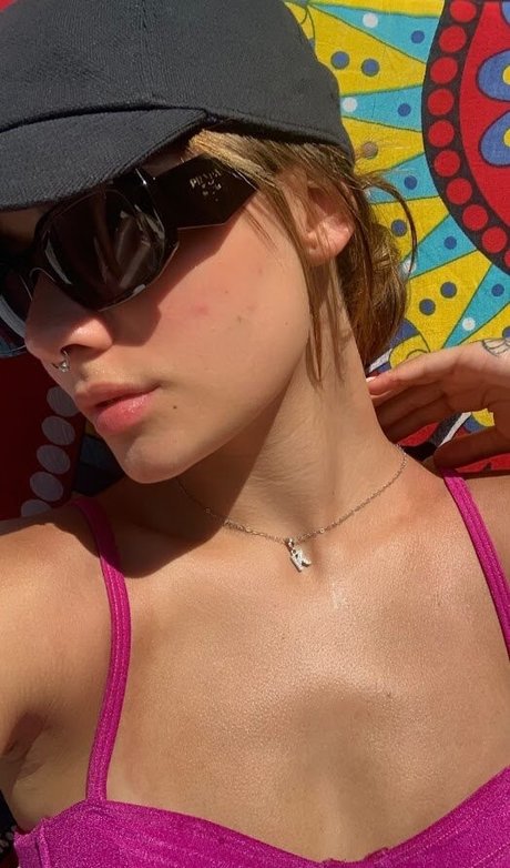 loweasy___ ヌード女優 画像