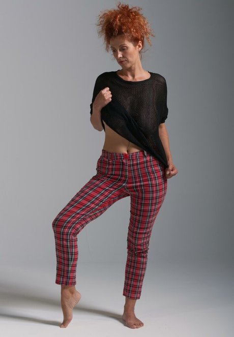 ベビーシッターオンリーファンズ ホットポルノ 画像