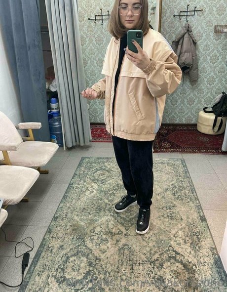 valiawixx XXXモデル 写真