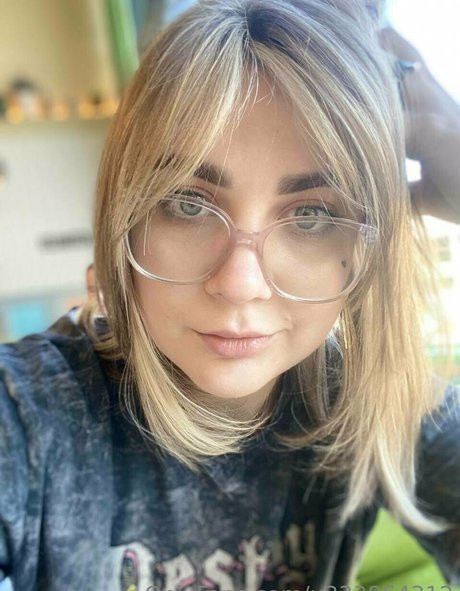 valiawixx 最高のスター 画像