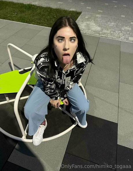 巨乳熟女オンリーファンズ ポルノ 画像