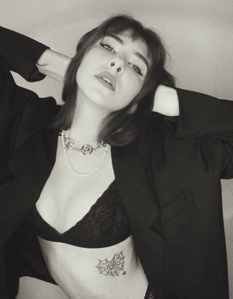 zlatka lesenok 最高の女優 写真