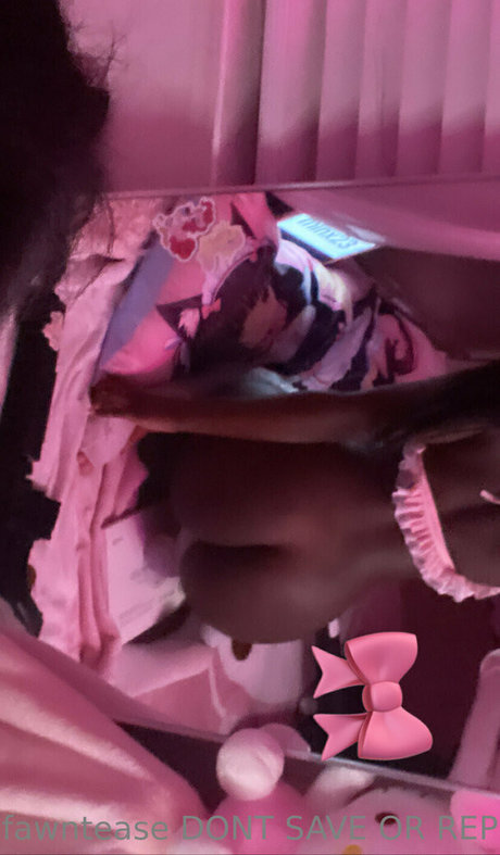 Fawntease アートポルノスター 写真