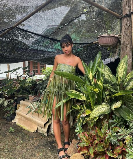 Aunaun Janthana XXXモデル 画像