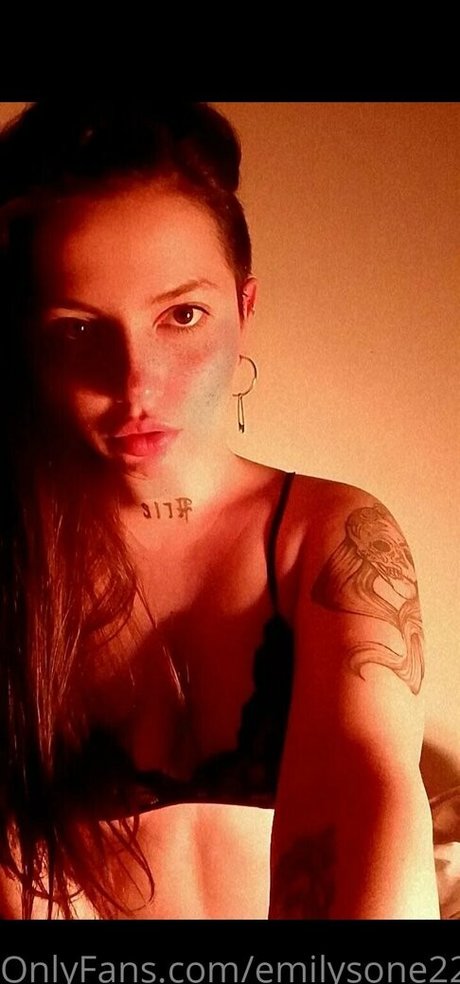 ティーンレズビアンオンリーファンズ 美しいxxx 写真