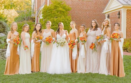 Kaitlyn Horesh 裸のモデル ギャラリー