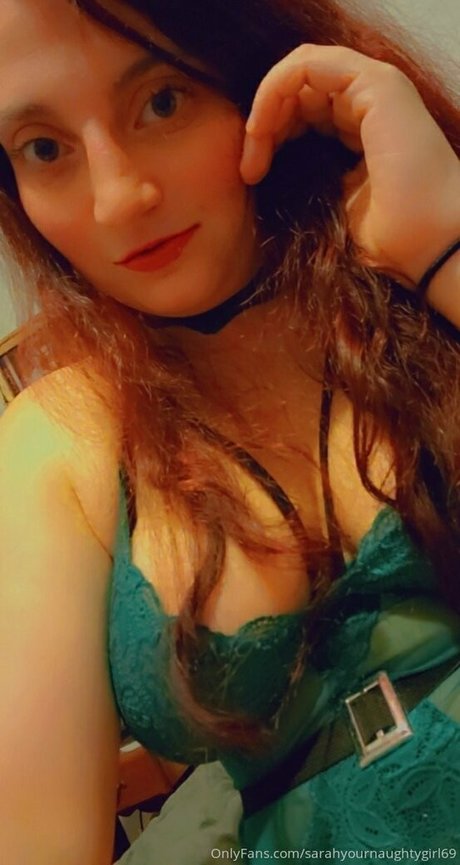 sarahyournaughtygirl69 セクシーモデル 画像