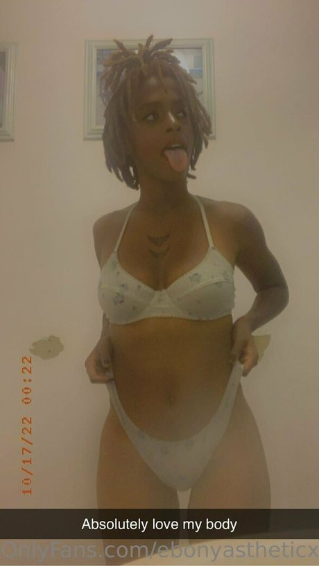 ebonyastheticxxx ヌード女優 写真