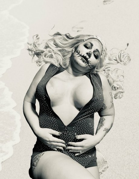 catfishwifefreepage ポルノスター ヌード 画像