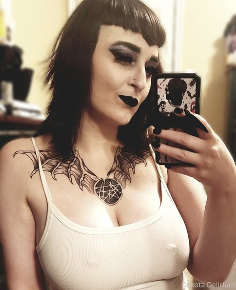 avidscreamer ヌードのポルノスター 画像