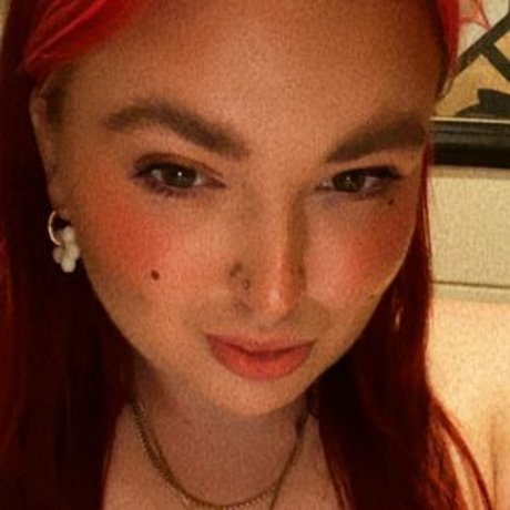 lil babyti 可愛い女優 画像