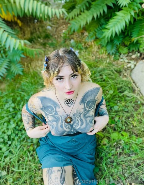 aurorawestx 高品質モデル 写真