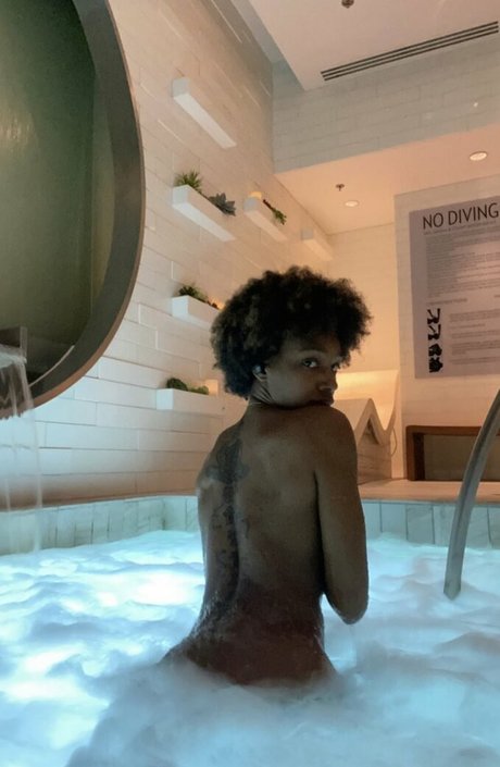 Lacey London トップスター 画像