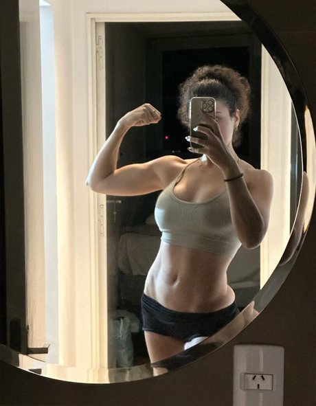 かわいいアナルオンリーファンズ アダルト 写真