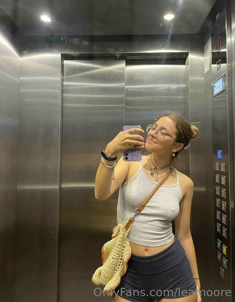 leamoore 無料モデル ギャラリー