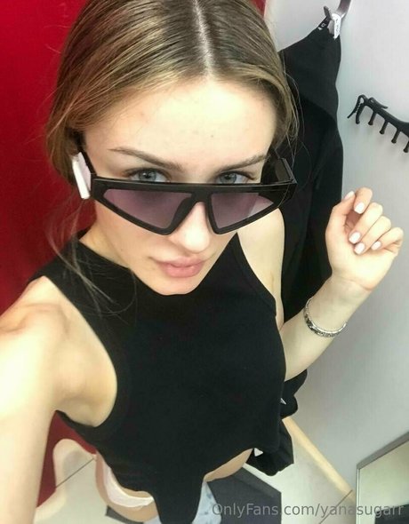 フィットネスガールズオンリーファンズ えろ 画像