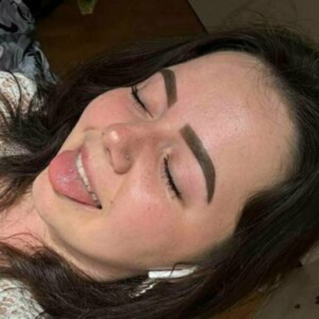 濃厚なヌードオンリーファンズ ヌード アーカイブ