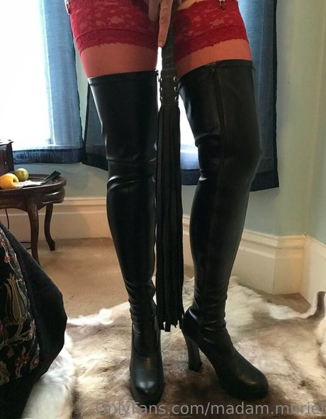 madam muriel ポルノスター 可愛い 画像