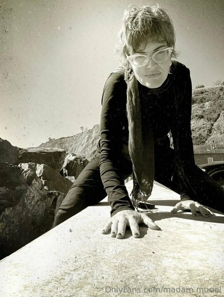 madam muriel かわいいポルノスター ギャラリー