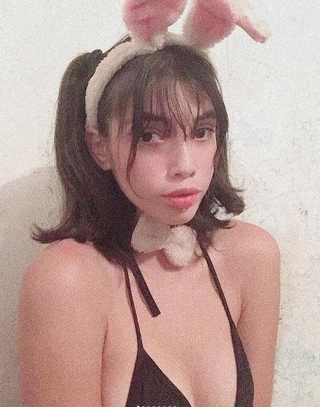 boo nnyy セクシーモデル 画像