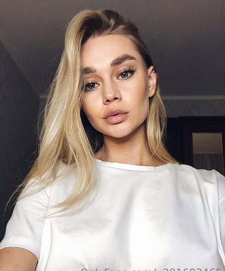 uwetpeach 無料モデル 写真