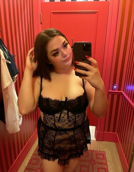 後背位オンリーファンズ 美しいxxx 写真