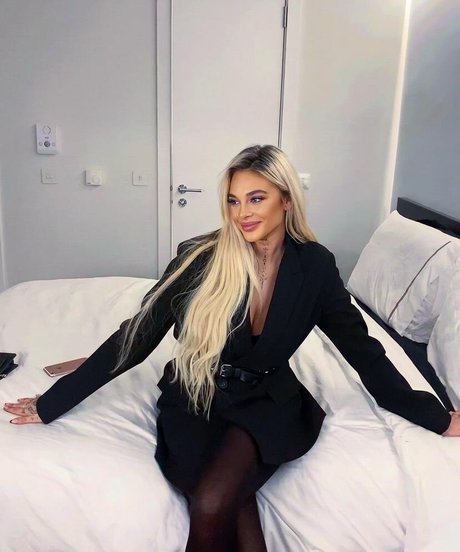 Angelika Kramer セックススター 画像