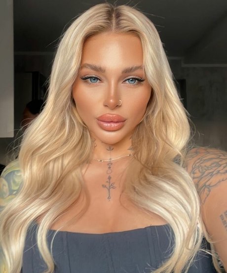 アナルオーガズム オンリーファンズ アートヌード 画像