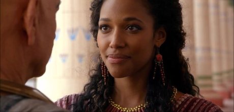 Kylie Bunbury 完璧なポルノスター 写真