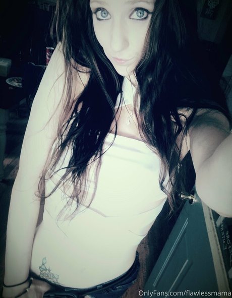 flawlessmama 写真集