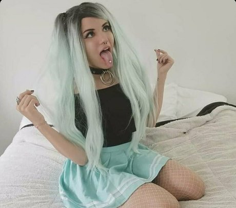 cosplayadore 無料女優 写真