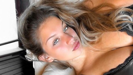 Abbylamaison ヌードのポルノスター ギャラリー