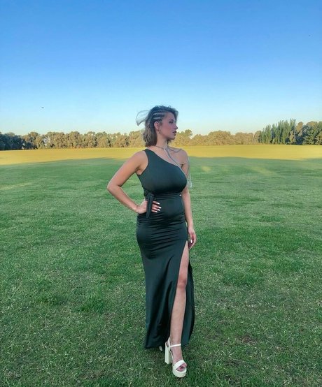 Abbylamaison 美しいモデル 画像