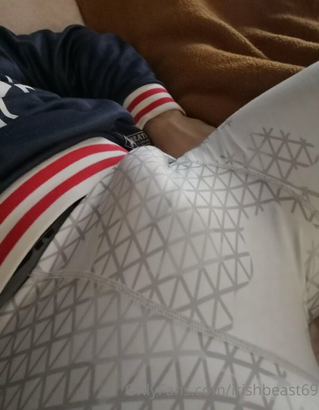 irishbeast69 ポルノ女優 画像