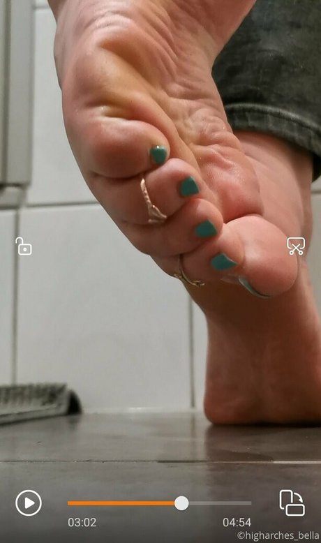 higharches bella アート女優 写真