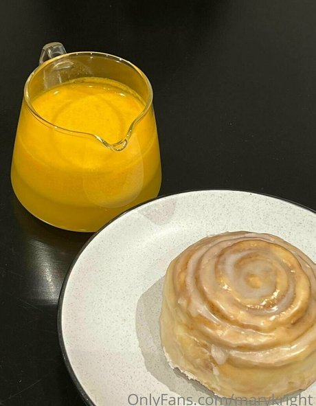 フェイシャルオンリーファンズ アート裸 写真