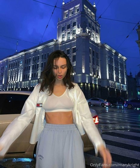 デカ尻ティーンオンリーファンズ 無料ヌード アーカイブ