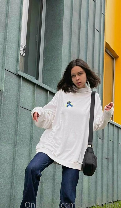 maryloveeeefree ポルノスター ヌード 写真